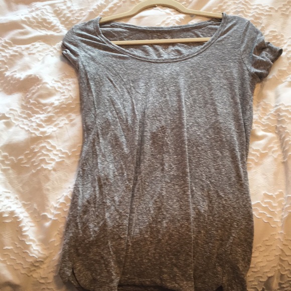 American Eagle Outfitters Tops - Heather gray scoop neck tee